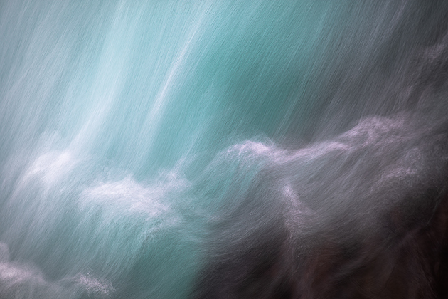 Fluid Dance ©
